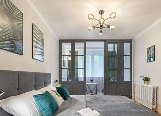 Продам 3-комнатную квартиру, 95 м2, село Раздольное, ЖК Министерские Озёра, Тепличная улица, 75к1