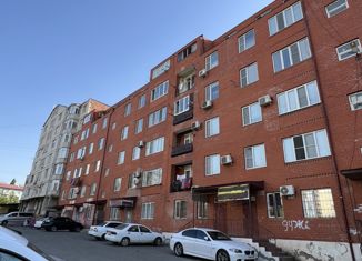 Продажа двухкомнатной квартиры, 90 м2, Махачкала, Кировский район, Учительская улица, 13Б