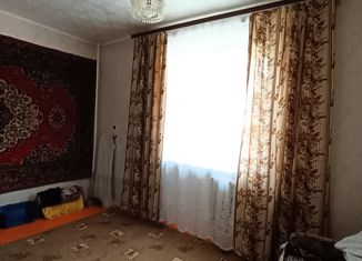 Продается 3-комнатная квартира, 50 м2, Кумертау, улица Мира, 5