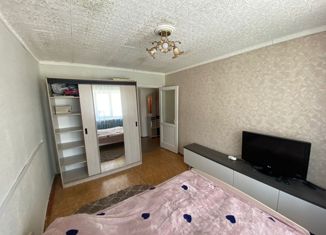 Продается 2-комнатная квартира, 46.7 м2, Белогорск, Летний переулок, 6