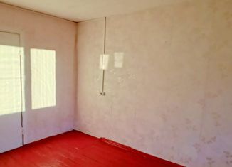 Продаю комнату, 90 м2, Чебоксары, улица Космонавта Андрияна Григорьевича Николаева, 32, Калининский район