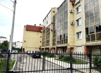 Продам 3-ком. квартиру, 122 м2, Ярославль, Большая Фёдоровская улица, 45