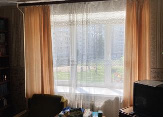 Продается двухкомнатная квартира, 48.7 м2, Глазов, Сибирская улица, 22