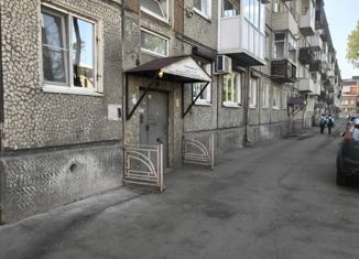 Продается двухкомнатная квартира, 44 м2, Иркутск, улица Володарского, 9