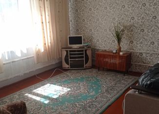 Продажа 2-ком. квартиры, 38 м2, Вышний Волочёк, Спортивная улица, 7