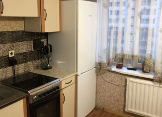 Продаю 2-ком. квартиру, 46 м2, Колпино, Тверская улица, 33
