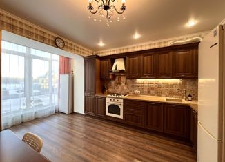 Двухкомнатная квартира на продажу, 61.4 м2, посёлок Пригородный