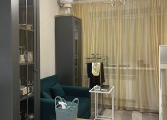 Продам однокомнатную квартиру, 30.6 м2, Екатеринбург, улица Отто Шмидта, 72, улица Отто Шмидта