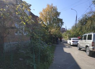 Продажа 2-комнатной квартиры, 49 м2, посёлок городского типа Яблоновский, улица Гагарина, 123
