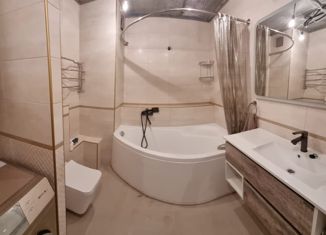 Продаю трехкомнатную квартиру, 64.7 м2, рабочий посёлок Лопатино, Сухановская улица, 5