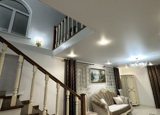 Дом на продажу, 301.8 м2, село Чапаевское