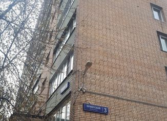 Продаю комнату, 81 м2, Москва, Приютский переулок, 3