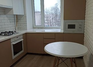 Продаю 3-ком. квартиру, 65 м2, Вологда, Благовещенская улица, 91