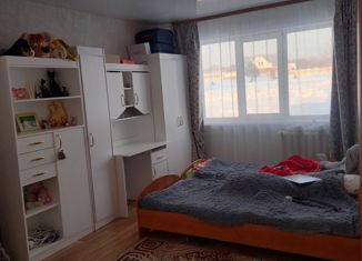 Продам 3-комнатную квартиру, 60.9 м2, поселок Звездный, Школьная улица, 1