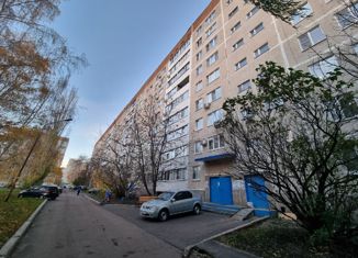 Продам двухкомнатную квартиру, 49 м2, Курчатов, Садовая улица, 8