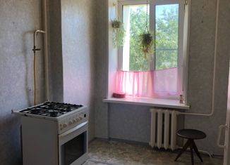 Продам 1-комнатную квартиру, 30.2 м2, Кириши, улица Строителей, 26