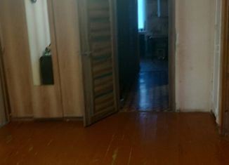 3-комнатная квартира на продажу, 61.3 м2, Великие Луки, проспект Гагарина, 48Б