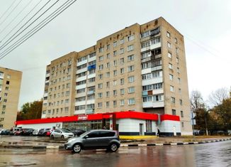 Продам 3-ком. квартиру, 60.4 м2, Новомосковск, Парковый проезд, 2