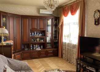 Продажа 3-комнатной квартиры, 72 м2, Москва, улица Свободы, 3, станция Тушинская