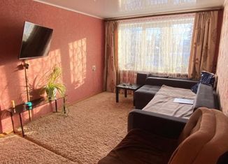 Трехкомнатная квартира на продажу, 62 м2, село Булгаково, Набережная улица, 1