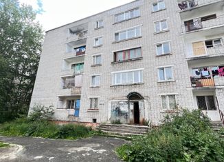 Продается комната, 100 м2, Березники, улица Черняховского, 30