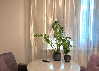 Продам 1-ком. квартиру, 40 м2, Москва, Каширское шоссе, 53к5, станция Москворечье