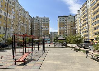 Продам двухкомнатную квартиру, 63 м2, Каспийск, Кавказская улица, 18, ЖК Стройко