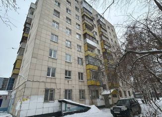 Сдается в аренду однокомнатная квартира, 33 м2, Екатеринбург, Белореченская улица, 30, Белореченская улица