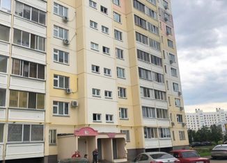 Продам однокомнатную квартиру, 38.5 м2, Нижнекамск, улица 30 лет Победы, 17