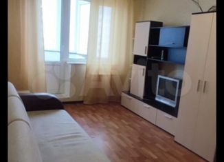 Сдаю в аренду 1-комнатную квартиру, 38 м2, Курск, проспект Победы, 22