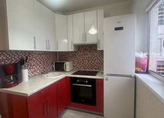 Продам 2-ком. квартиру, 45 м2, Москва, Совхозная улица, 18к4, Совхозная улица