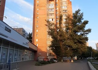 Продам 2-комнатную квартиру, 52 м2, Ростовская область, проспект Королёва, 9/1