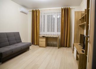 Сдаю 2-комнатную квартиру, 56 м2, Краснодар, улица имени Героя Николая Шевелёва, 5, микрорайон Губернский