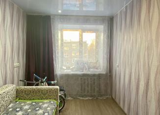 Продажа 3-комнатной квартиры, 57.5 м2, Краснокамск, улица Энтузиастов, 12