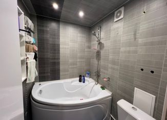 Продаю 2-комнатную квартиру, 44.5 м2, рабочий посёлок Константиновский, улица Свободы, 13