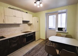 Продам 1-ком. квартиру, 33.6 м2, Череповец, улица Монтклер, 3Ак1