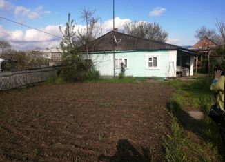 Продается дом, 80 м2, станица Ленинградская, Октябрьская площадь