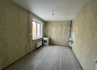 Продается 2-комнатная квартира, 63 м2, Тобольск, 10-й микрорайон, 3Г