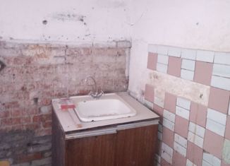 Продам трехкомнатную квартиру, 60.1 м2, село Екатериновка, Партизанская улица, 17