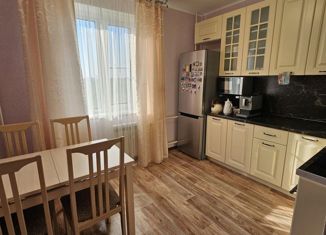 Продается 1-ком. квартира, 36 м2, Курчатов, улица Ефима Славского, 17