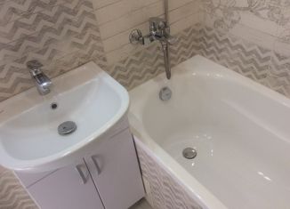 Продам 3-комнатную квартиру, 61 м2, Новосибирск, улица Терешковой, 8, улица Терешковой