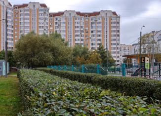 Продаю 2-комнатную квартиру, 51.2 м2, Москва, улица Дмитриевского, 7, улица Дмитриевского