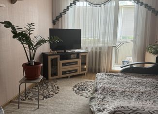 Продается 1-ком. квартира, 30 м2, Уфа, улица Ахметова, 322, жилой район Затон