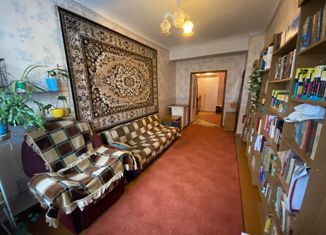 Продаю 3-ком. квартиру, 87 м2, Фокино, улица Ленина, 1