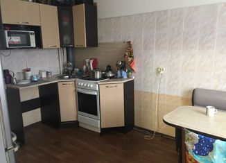 Продается трехкомнатная квартира, 72 м2, Еманжелинск, улица Фрунзе, 29