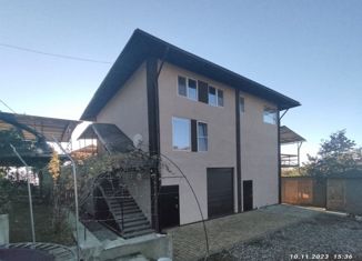 Дом на продажу, 285 м2, село Нижняя Шиловка, улица Прогресс