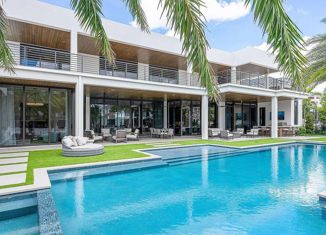 Продаю таунхаус, 200 м2, посёлок городского типа Сириус, бульвар Надежд