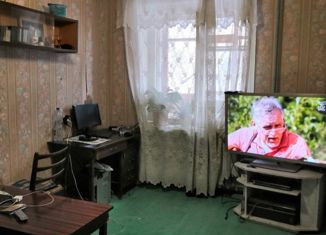 Продажа четырехкомнатной квартиры, 72 м2, Заречный, улица Строителей, 14