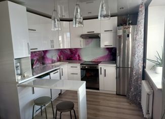 Продажа 4-комнатной квартиры, 72 м2, город Асино, улица Ленина, 50