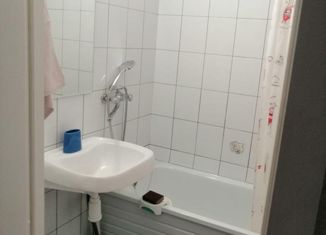 Сдается в аренду 2-комнатная квартира, 52 м2, Москва, Ясный проезд, 8к2, Ясный проезд